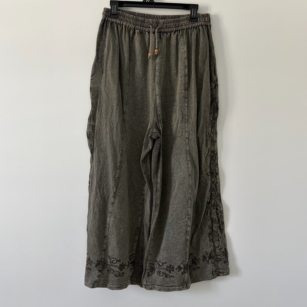 Young Threads Washed Olive Green Embroidered Wide… - image 1